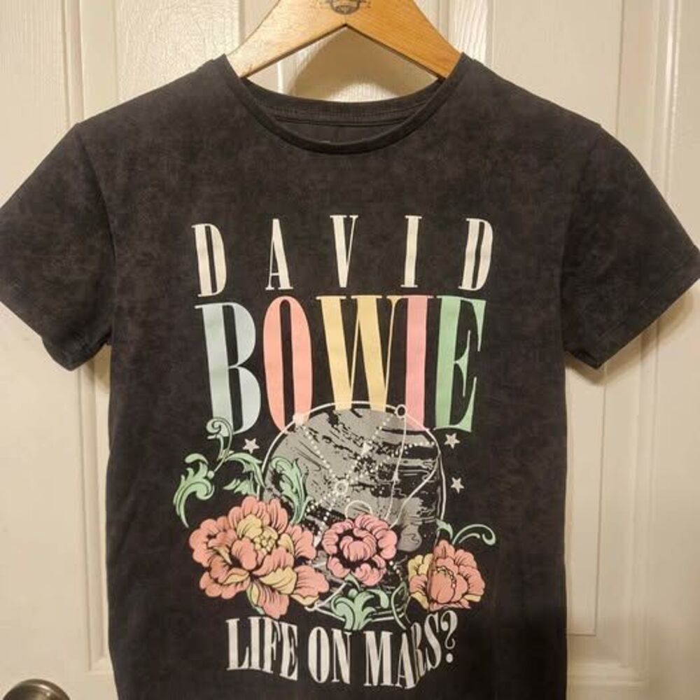 Wonder Nation David Bowie Life on Mars? Graphic T-Shirt Size M (7-8) Child Size